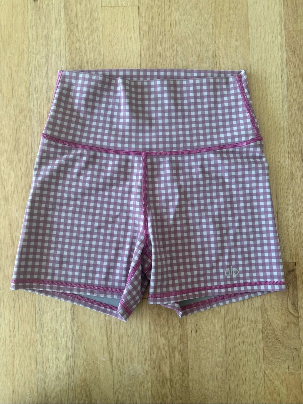 Alo Yoga Gingham Vapor Set